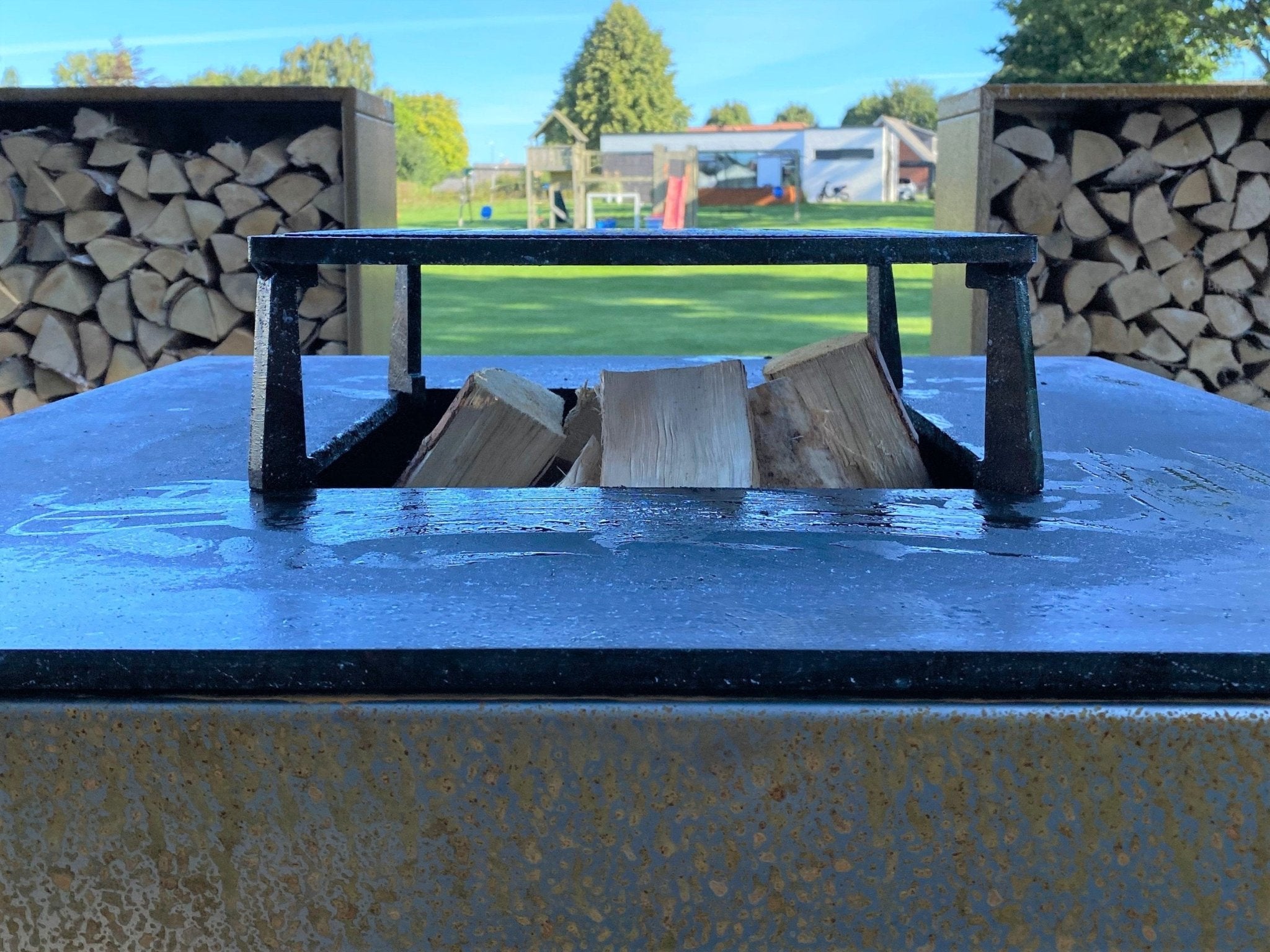 Grillplade og rist til CUBY 60 x 60 cm.