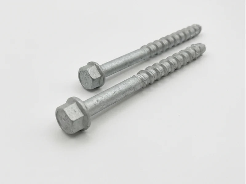 Schrauben aus verzinktem Stahl zur Montage von Pflanzkästen und Stahlkonstruktionen